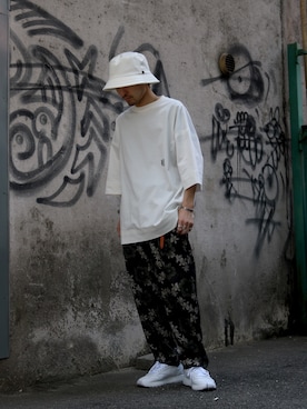 「Lui's（ルイス）のナローベルト（ベルト）」を使った、イリザワさん（メンズ・168cm）の春コーディネート