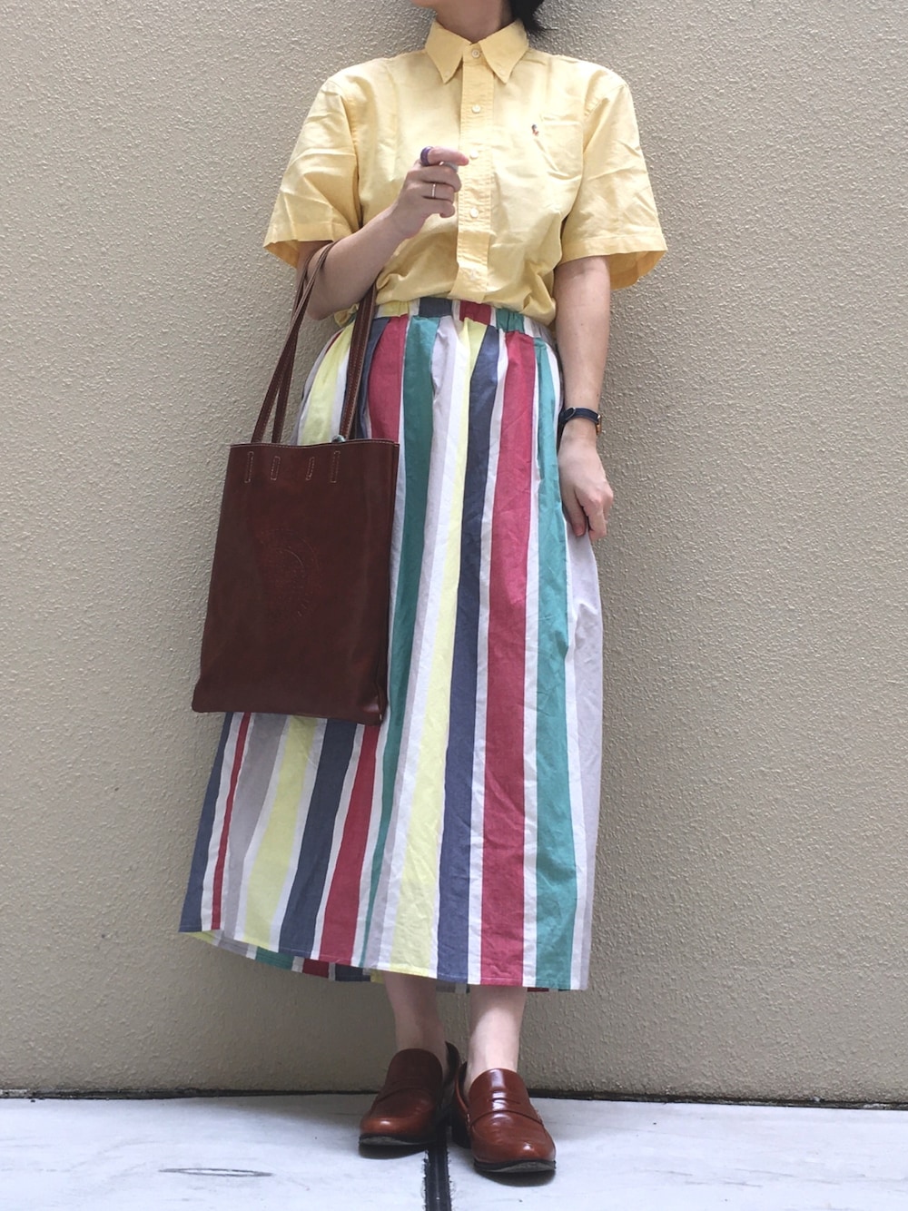 「ストライプ、シャツスタイル、Polo Ralph Lauren、カラフルコーデ、カラフル、イエローコーデ、レザーシューズ、ローファー、AdeVivre、poudoudou」｜「POU DOU DOUのアイテム（スカート、その他）」を使った、tororoさん（レディース・155cm）の夏コーディネートの1枚目の写真