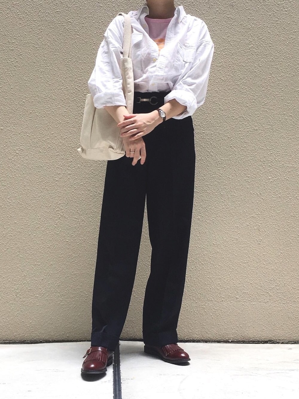 「スラックス、UNIQLO、INESDELAFRESSANGE、シャツスタイル、ボーダー、トラッド、AdeVivre、無印良品、TOMMY HILFIGER」｜「UNIQLOのウールブレンドワイドパンツ セットアップ可能（その他パンツ、ブルー系）」を使った、tororoさん（レディース・155cm）の秋コーディネートの1枚目の写真