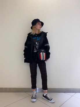 「AVIREX（アヴィレックス）のアイテム（その他アウター）」を使った、M7さん（レディース・155cm）の秋コーディネート