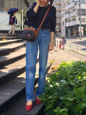 「SOMETHING（サムシング）のアイテム（デニムパンツ、ブルー系）」を使った、Hana.さん（レディース・157cm）の春コーディネート