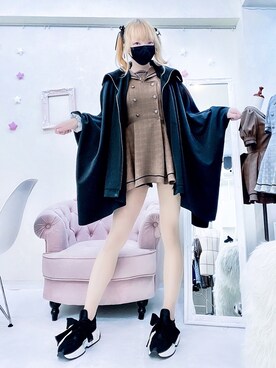 真島茜さんのコーディネート