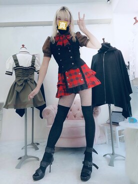 真島茜さんのコーディネート