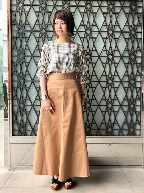 美品　UPPER HIGHTS IENA別注 ARMYベイカースカート Lサイズ IENA（イエナ）の「UPPER HIGHTS 別注ARMYベイカースカート