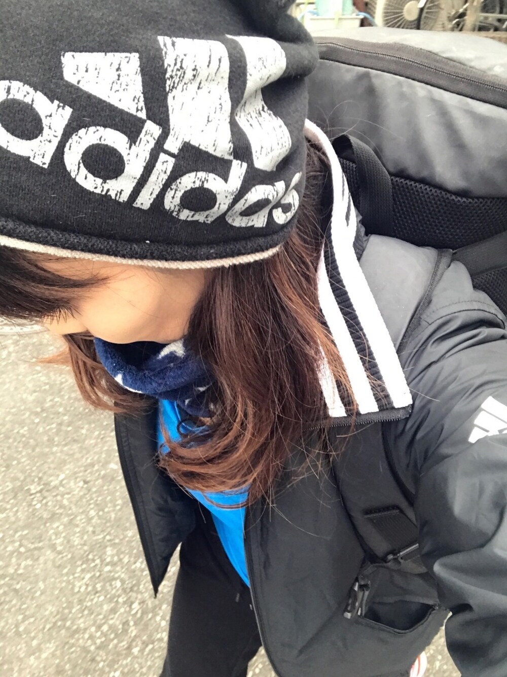 「tennis、adidas、UNIQLO、DAISO、GOSEN、帽子、試合、スポーツ」｜「adidasのアイテム（帽子、ブラック系）」を使った、yuさん（レディース・154cm）の秋コーディネートの1枚目の写真