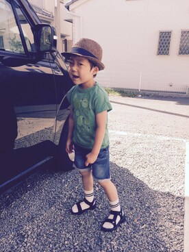 「abcd（ナシ）のアイテム（帽子）」を使った、emi_mitoさん（キッズ・110cm）の春コーディネート