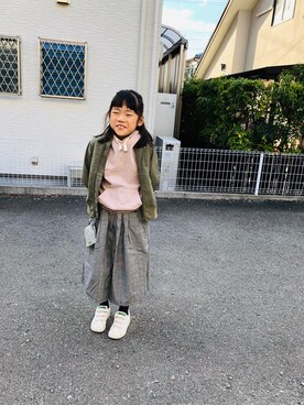 「BRANSHES（ブランシェス）のアイテム（MA-1）」を使った、emi_mitoさん（キッズ・124cm）の秋コーディネート