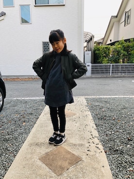 「URBAN RESEARCH DOORS（アーバンリサーチドアーズ）のアイテム（パーカー）」を使った、emi_mitoさん（キッズ・124cm）の冬コーディネート