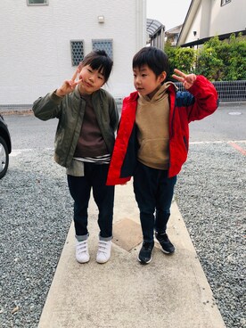 「BRANSHES（ブランシェス）のアイテム（MA-1）」を使った、emi_mitoさん（キッズ・120cm）の春コーディネート