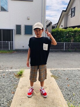 「チェッカーずまつり2020秋」｜「アイテム（帽子）」を使った、emi_mitoさん（キッズ・131cm）の秋コーディネート