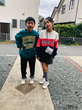 「RADCHAP（ラッドチャップ）のアイテム（スウェット）」を使った、emi_mitoさん（キッズ・134cm）の秋コーディネート