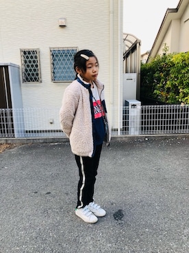 「RADCHAP（ラッドチャップ）のアイテム（スウェット）」を使った、emi_mitoさん（キッズ・134cm）の冬コーディネート