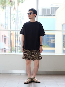 「アイテム（サンダル、グリーン系）」を使った、SUZU-さん（メンズ・176cm）の春コーディネート