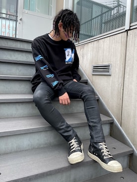「DRKSHDW by RICK OWENS（ダークシャドウ バイ リックオウエンス）のアイテム」を使った、Nubian Uraharaさん（メンズ・175cm）の春コーディネート