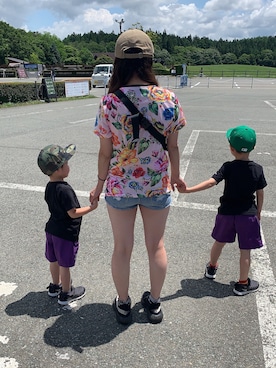 「CHUMS（チャムス）のアイテム（パンツ）」を使った、AИDYさん（レディース・161cm）の夏コーディネート