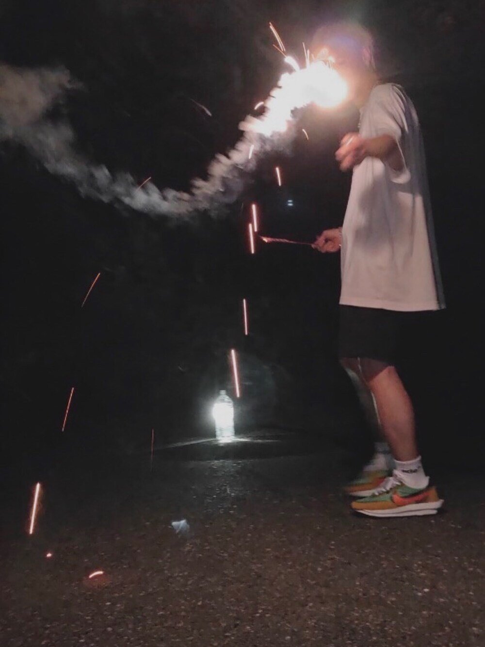 「ADER error、sacai、HARE、リラックススタイル、花火」｜「Sacaiのアイテム（スニーカー、その他）」を使った、naoさん（メンズ・172cm）の秋コーディネートの1枚目の写真