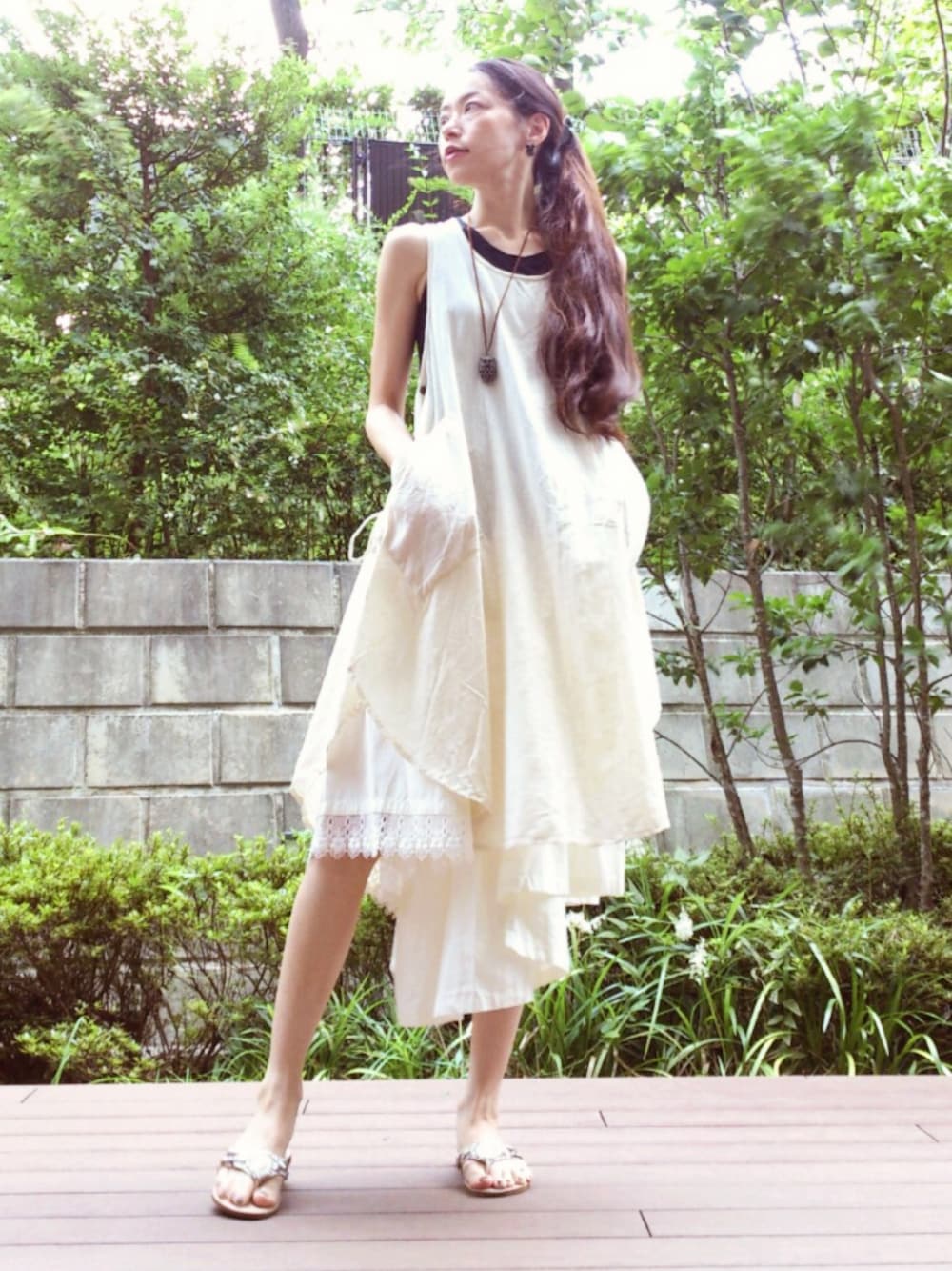 「ワンピース、H&M、白、パンツスタイル、夏コーデ、comme ca ism、♥&⊕ありがとう、夏のワントーンコーデ、cawaii森のざっかやさん、ToU I ToU SERAN」｜「COMME CA ISMの🐼（タンクトップ、ブラック系）」を使った、ℳ ҽ ๓ ï .さん（レディース・169cm）の夏コーディネートの1枚目の写真