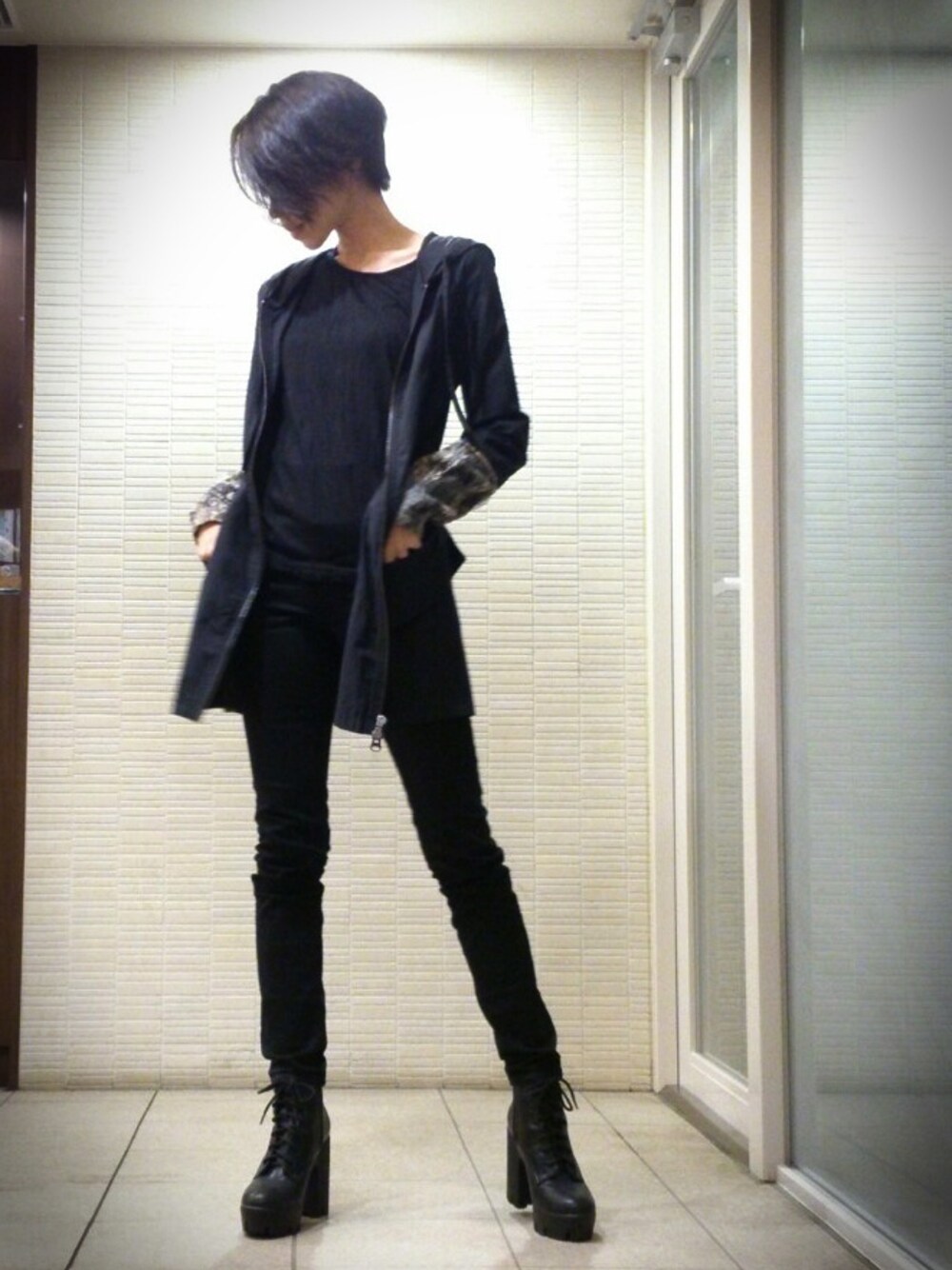 「ブラック、秋のコーデ、黒、メンズライク、スキニーデニム、J BRAND、おしゃれさんと繋がりたい、Rosy Pink、Viaggio、♥&⊕ありがとう」｜「--のViaggio jacket 👕（その他アウター、ブラック系）」を使った、ℳ ҽ ๓ ï .さん（レディース・169cm）の秋コーディネートの1枚目の写真