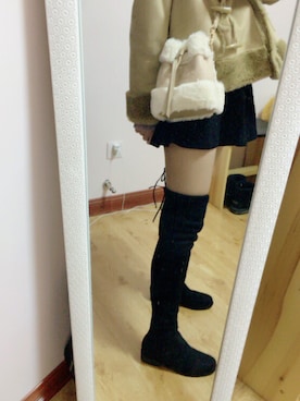 「one after another NICE CLAUP（ワンアフターアナザーナイスクラップ）のアイテム（ムートンコート）」を使った、mionyaさん（レディース・160cm）の冬コーディネート