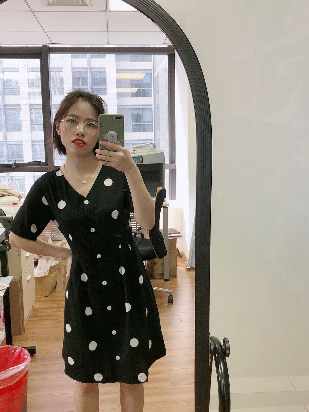 「ootd、夏」｜「GIVENCHYのアイテム（ネックレス、ゴールド系）」を使った、皮卡丘丘さん（レディース・155cm）の秋コーディネートの1枚目の写真
