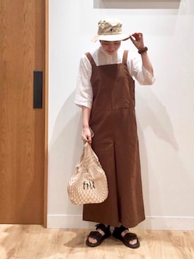 「coenスタッフスタイリング」｜「アイテム（オールインワン・サロペット）」を使った、coen まつもとさん（レディース・163cm）の春コーディネート