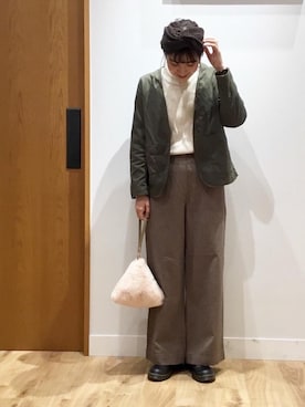 「coen（コーエン）のアイテム（ノーカラージャケット）」を使った、coen まつもとさん（レディース・163cm）の秋コーディネート