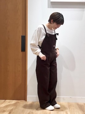 「SMITH'S（スミス）のアイテム（サロペット/オーバーオール）」を使った、coen まつもとさん（レディース・163cm）の春コーディネート