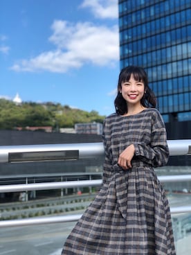 「AS KNOW AS plus（アズノゥアズプラス）のアイテム（ワンピース）」を使った、Aimeeさん（レディース・160cm）の秋コーディネート