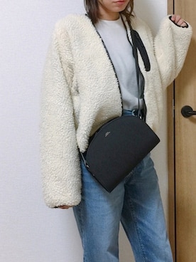 「A.P.C.（アーペーセー）のsac demi-lune 18PC（ショルダーバッグ）」を使った、たむきちさん（レディース・159cm）の冬コーディネート