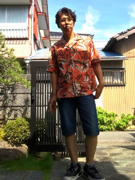 「GLOBAL WORK（グローバルワーク）のアイテム（シャツ/ブラウス、オレンジ系）」を使った、Hidenori Hosokawaさん（メンズ・166cm）の夏コーディネート