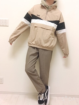 「SENSE OF PLACE by URBAN RESEARCH（センスオブプレイスバイアーバンリサーチ）のアイテム（ナイロンジャケット）」を使った、ROTOさん（メンズ・182cm）の春コーディネート