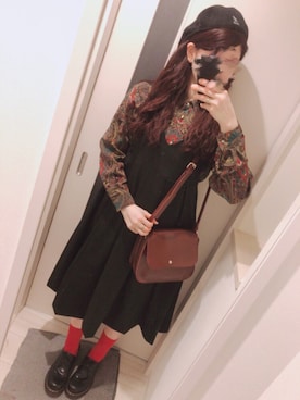 「red」｜「アイテム（ジャンパースカート）」を使った、はる🐰さん（レディース・165cm）の秋コーディネート