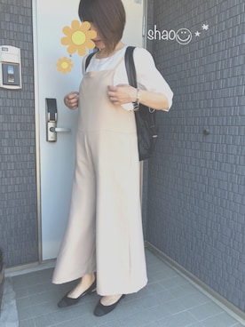 「GU（ジーユー）のアイテム（サロペット/オーバーオール、ベージュ系）」を使った、 shaoさん（レディース・167cm）の夏コーディネート