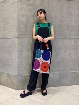 「UNITED ARROWS（ユナイテッドアローズ）のアイテム（サロペット/オーバーオール）」を使った、濱田愛祐美さん（レディース・164cm）の春コーディネート