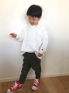 「URBAN RESEARCH DOORS（アーバンリサーチドアーズ）のアイテム（パーカー）」を使った、sho-shu-keさん（キッズ・100cm）の冬コーディネート