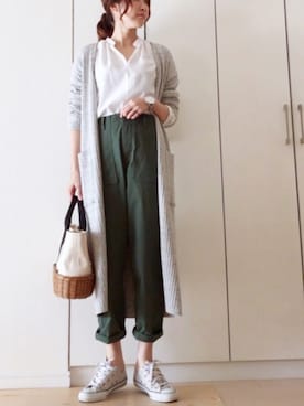 「STUDIOUS（ステュディオス）のアイテム（チノパンツ）」を使った、NAnaさん（レディース・158cm）の春コーディネート
