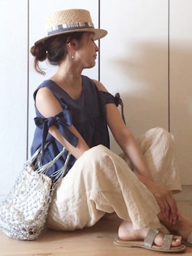 「オープンショルダー」｜「アイテム（帽子）」を使った、NAnaさん（レディース・158cm）の夏コーディネート