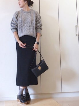 「GOLDY（ゴールディ）のシルバーヴィンテージ　2WAY イヤリング（イヤリング）」を使った、NAnaさん（レディース・158cm）の秋コーディネート