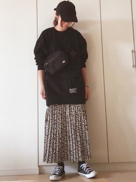 「Ne-net（ネネット）のアイテム（スウェット）」を使った、NAnaさん（レディース・158cm）の秋コーディネート