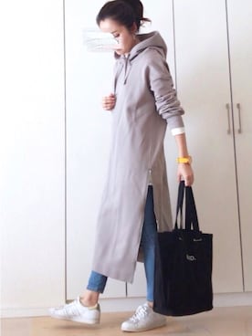 「アイテム（腕時計、イエロー系）」を使った、NAnaさん（レディース・158cm）の冬コーディネート