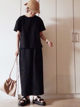 「petitcro（プティクロ）のpetitcro  ワイドバングル PCKB1901001（バングル/リストバンド）」を使った、NAnaさん（レディース・158cm）の春コーディネート