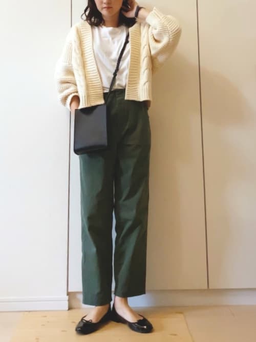 NAnaさんの「(|)」を使ったコーディネート