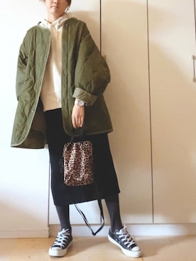 「カーキアウター」｜「アイテム（ノーカラージャケット）」を使った、NAnaさん（レディース・158cm）の冬コーディネート