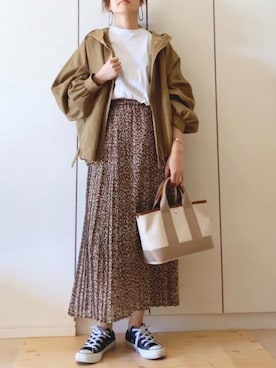 「TOPKAPI（トプカピ）のアイテム（バッグ）」を使った、NAnaさん（レディース・158cm）の春コーディネート