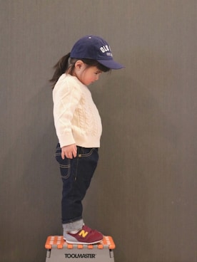 「OLD NAVY（オールドネイビー）のアイテム（キャップ）」を使った、SuzuMinaさん（キッズ・90cm）の秋コーディネート