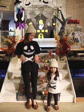「ハロウィン」｜「アイテム（モカシン/デッキシューズ）」を使った、SuzuMinaさん（キッズ・90cm）の秋コーディネート