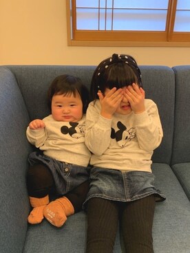 「Lee（リー）のアイテム（スカート）」を使った、SuzuMinaさん（キッズ・110cm）の秋コーディネート