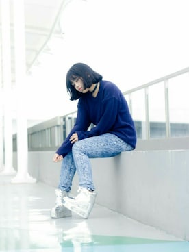 「blue」｜「アイテム（ブーティ）」を使った、Moz Hobearさん（レディース・155cm）の冬コーディネート