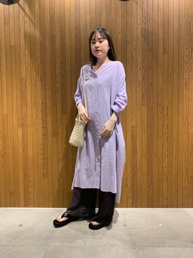 「URBAN RESEARCH（アーバンリサーチ）のコットンガウンワンピース（ワンピース）」を使った、とやまさん（レディース・162cm）の春コーディネート