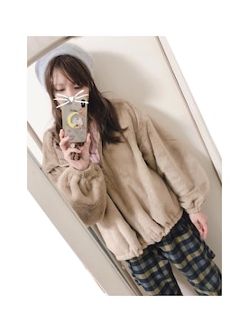 「CLOSE-UP（クローズアップ）のアイテム」を使った、tyatyaさん（レディース・157cm）の冬コーディネート